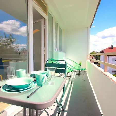 Daire Eddy's Rest & Relax - East Münih